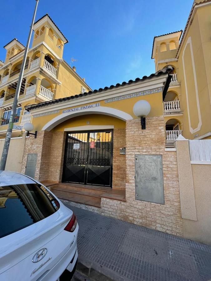 Casa Amarela Guesthouse, Algorfa Exterior foto