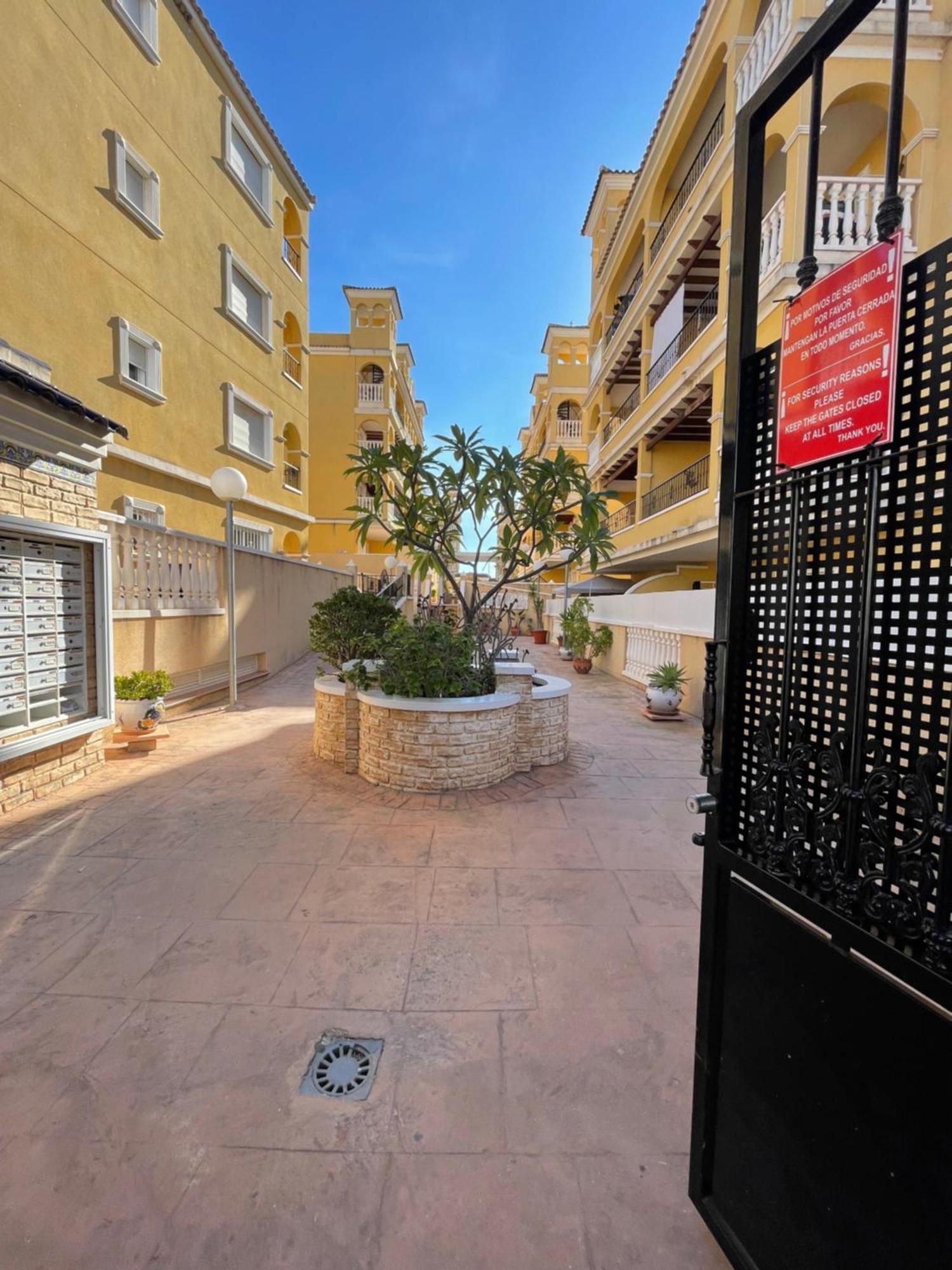 Casa Amarela Guesthouse, Algorfa Exterior foto